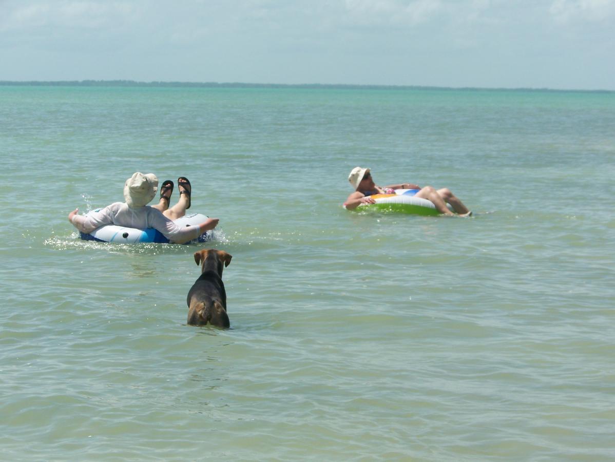 Serenity Sands Corozal Eksteriør bilde
